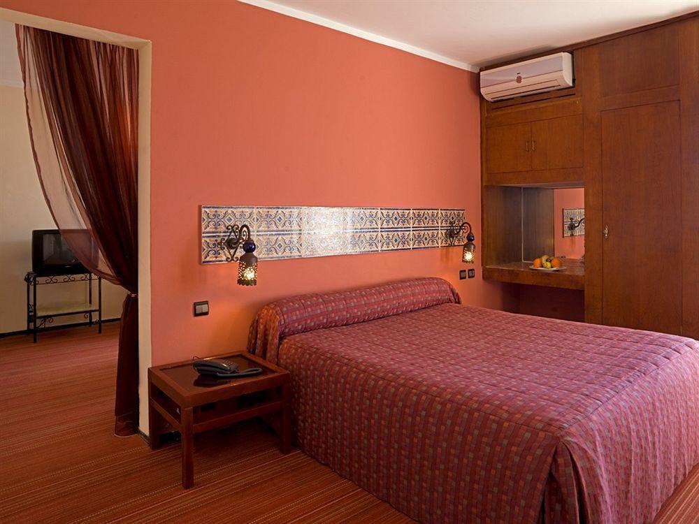 Hotel Asmaa Chefchaouen Buitenkant foto